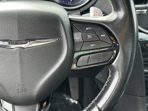 2021 Chrysler 300 S V6