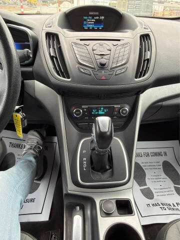 2013 Ford C-MAX Hybrid SE
