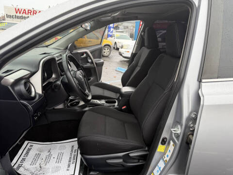 2018 Toyota RAV4 Hybrid XLE