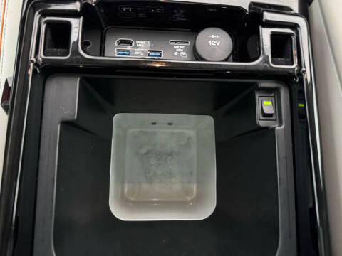 2017 Land Rover Discovery HSE Luxury