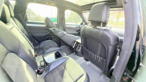 2013 Porsche Cayenne GTS