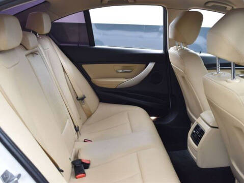 2018 BMW 3 Series 320i xDrive