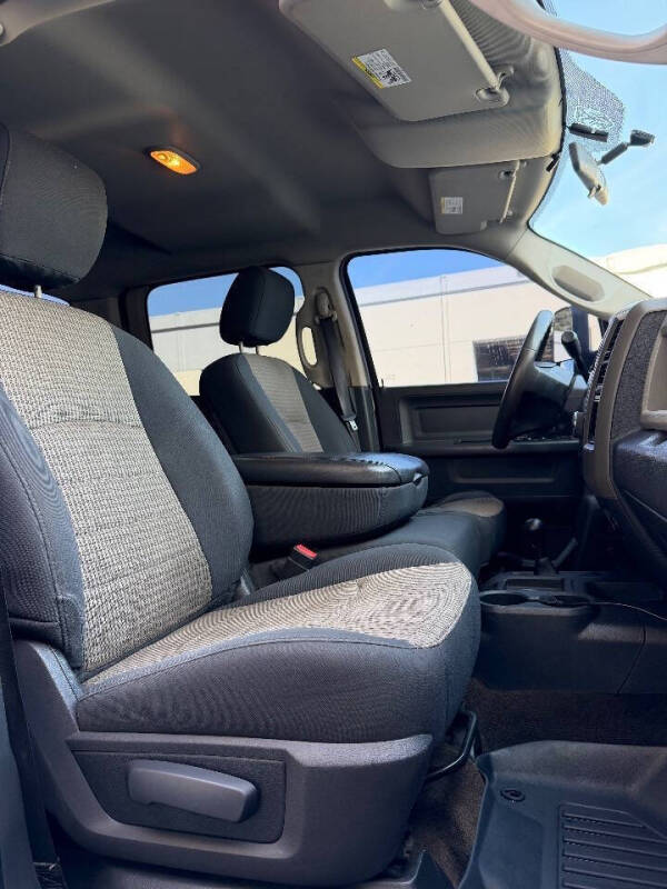 2012 RAM 3500 ST