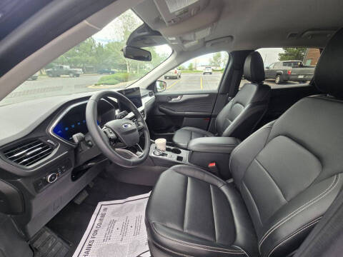 2023 Ford Escape Platinum
