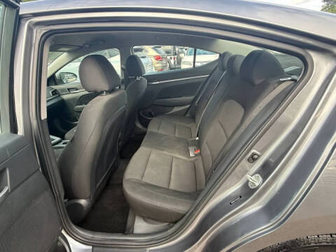 2019 Hyundai Elantra