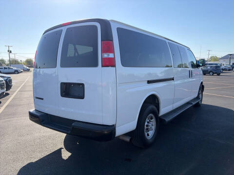 2023 Chevrolet Express LS 3500