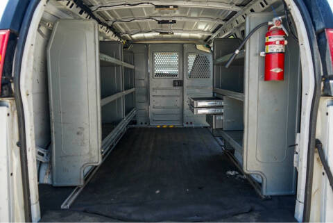 2017 Chevrolet Express 2500