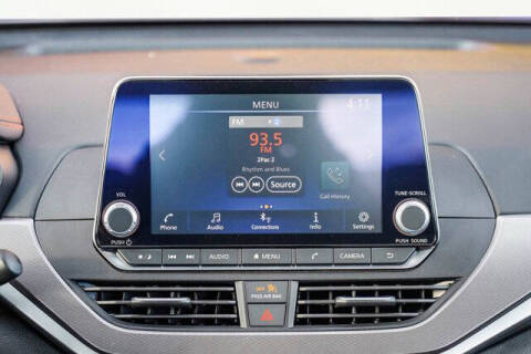 2025 Nissan Altima 2.5 SR