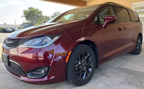 2018 Chrysler Pacifica Touring L Plus