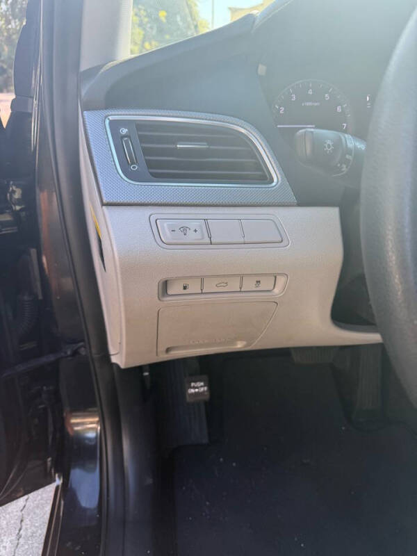 2017 Hyundai Sonata SE