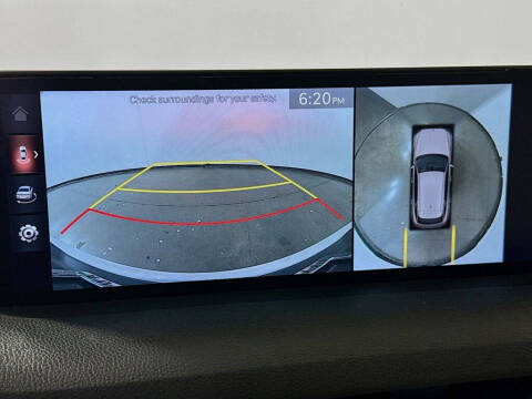 2023 Genesis GV70 2.5T Standard