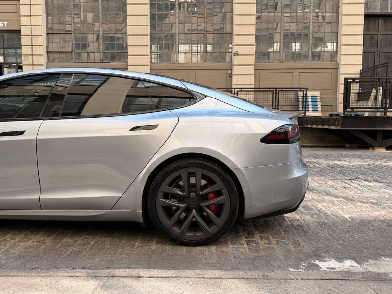2024 Tesla Model S Plaid