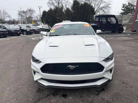 2019 Ford Mustang