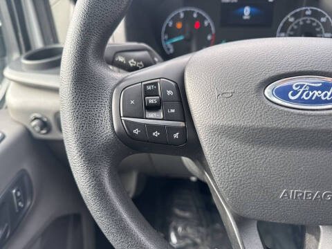 2023 Ford Transit 350 XLT