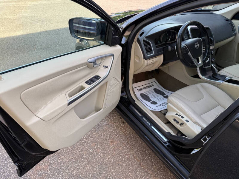 2014 Volvo XC60 T6