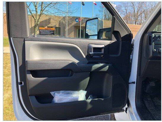 2024 Chevrolet Silverado 5500HD