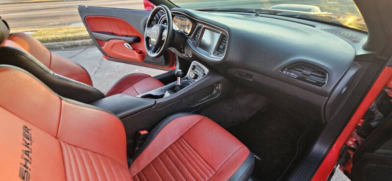 2016 Dodge Challenger R/T Scat Pack