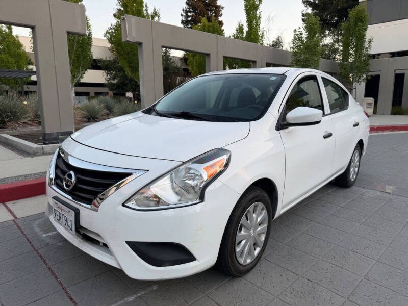 2017 Nissan Versa 1.6 S Plus