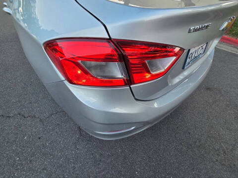 2019 Chevrolet Cruze LS