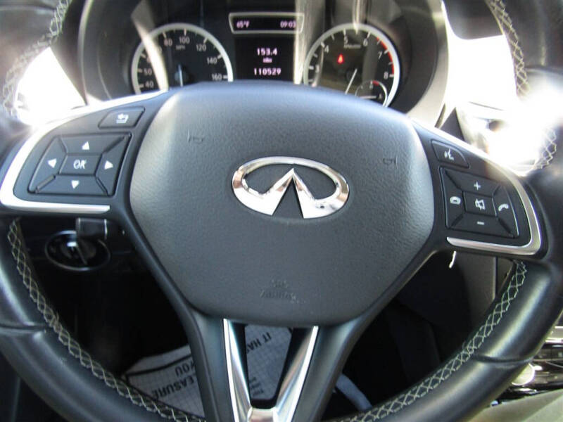 2018 Infiniti QX30