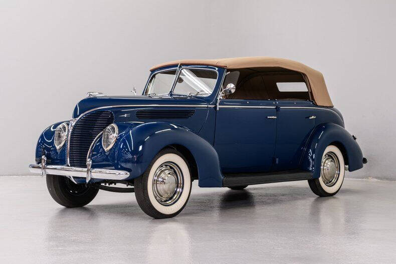 1938 Ford Phaeton