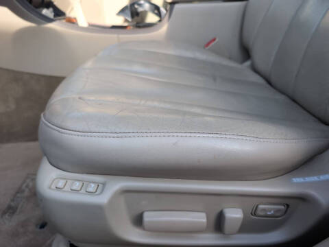 2001 Toyota Avalon XLS