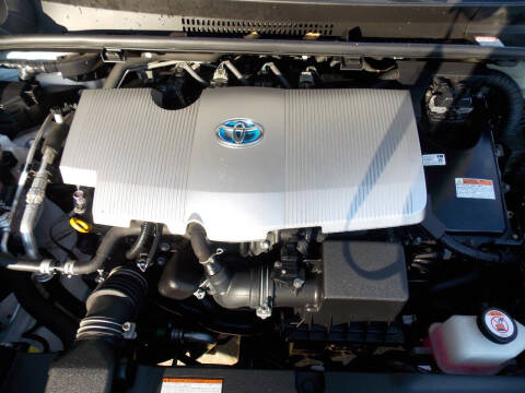 2021 Toyota Prius LE