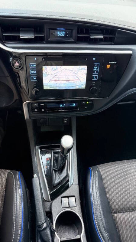 2017 Toyota Corolla SE