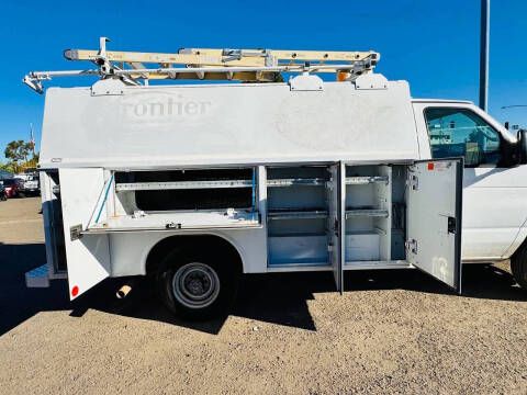 2011 Ford E-Series E-350 SD