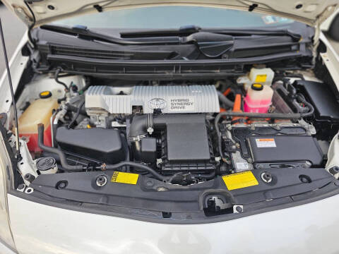 2013 Toyota Prius Two