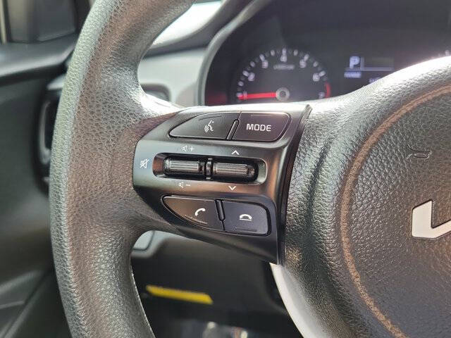2023 Kia Rio LX
