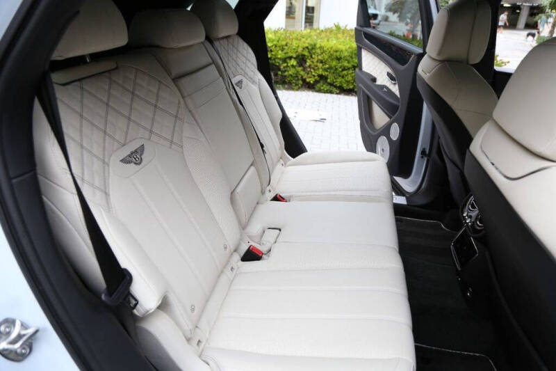 2021 Bentley Bentayga V8