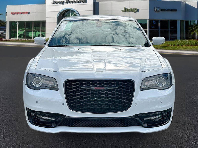 2021 Chrysler 300 S V8