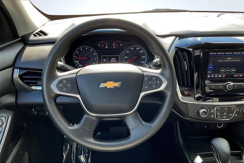 2021 Chevrolet Traverse LS