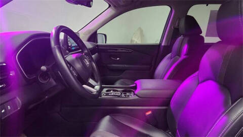 2024 Honda Pilot EX-L w/Rear Captain's Chairs