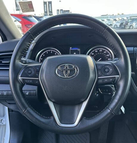 2022 Toyota Camry LE