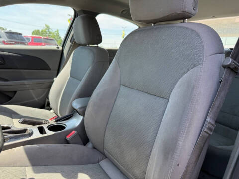 2015 Chevrolet Malibu LS