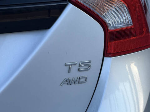 2015 Volvo V60 T5 Premier