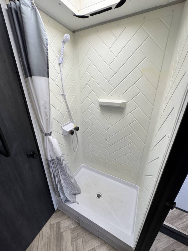 2022 Forest River Ozark 2700TH