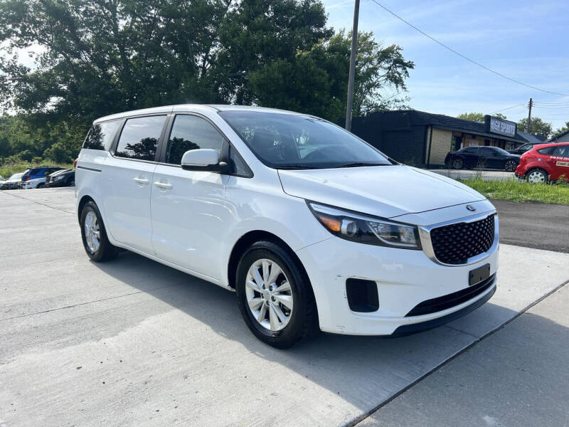 2016 Kia Sedona L