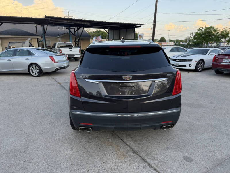 2017 Cadillac XT5