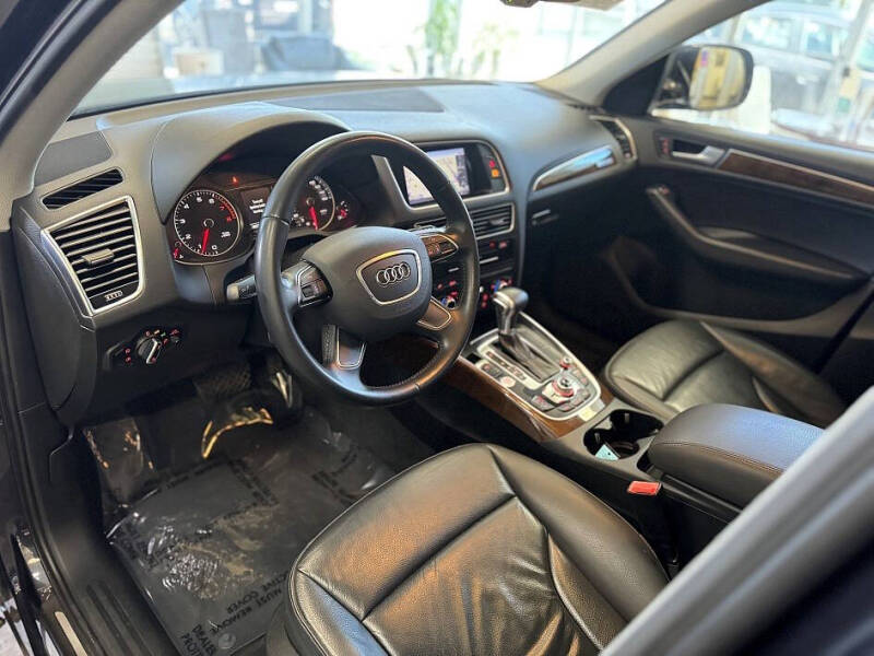 2015 Audi Q5 2.0T quattro Premium Plus