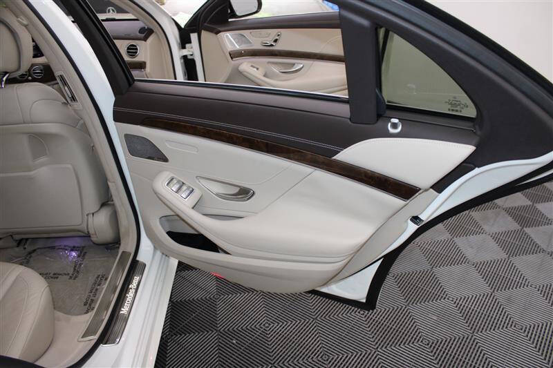 2015 Mercedes-Benz S-Class S 550