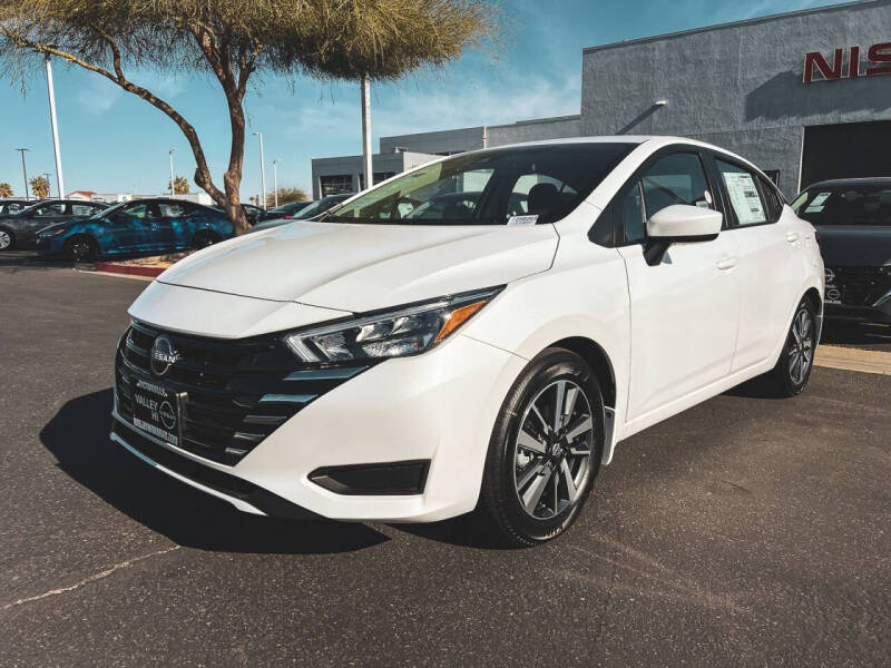 2025 Nissan Versa SV