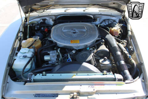 1989 Mercedes-Benz 560-Class 560 SL