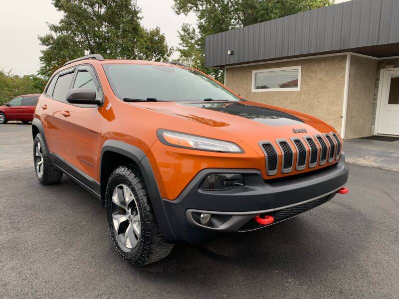 2015 Jeep Cherokee for sale at Atkins Auto Sales in Morristown TN