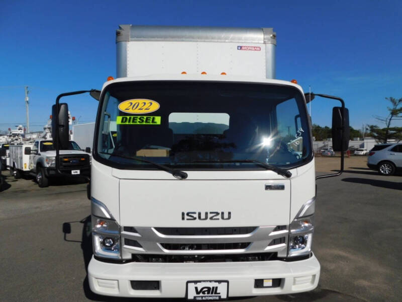 2022 Isuzu NPR HD null photo 6