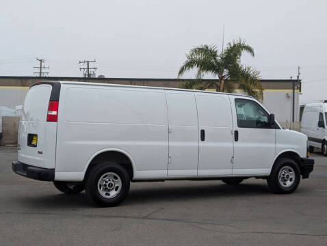 2023 GMC Savana 2500