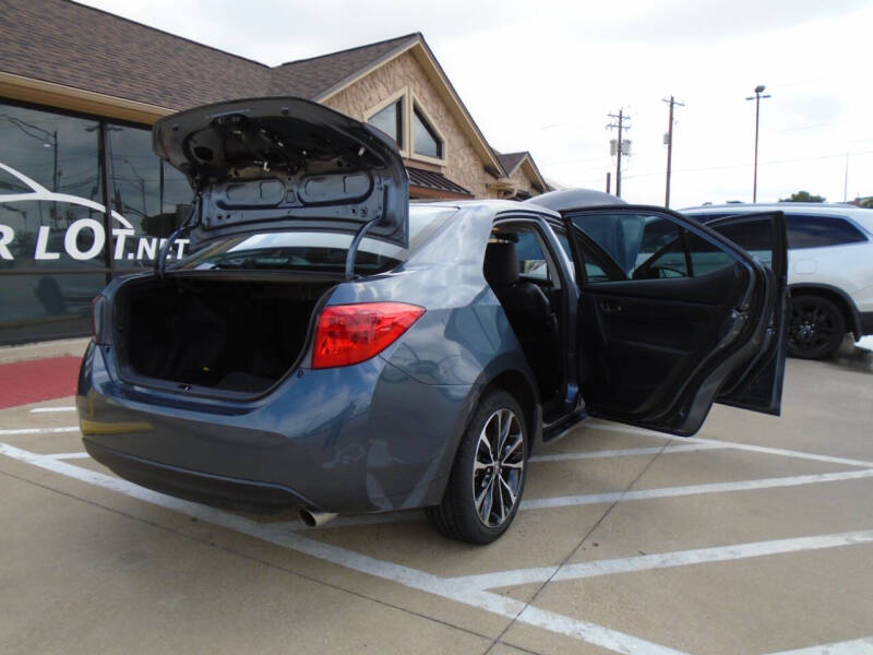 2019 Toyota Corolla SE