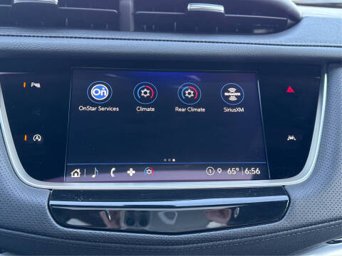 2025 Cadillac XT6 Luxury